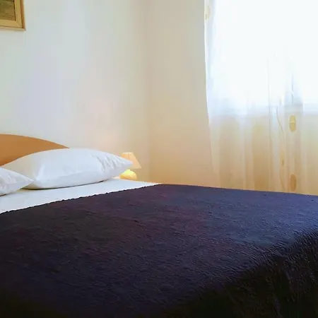 Ivo Apartman